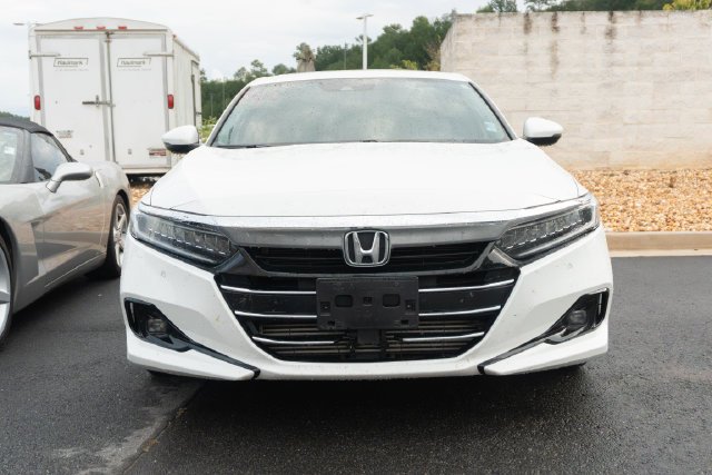 Used 2021 White Honda EX-L image 2