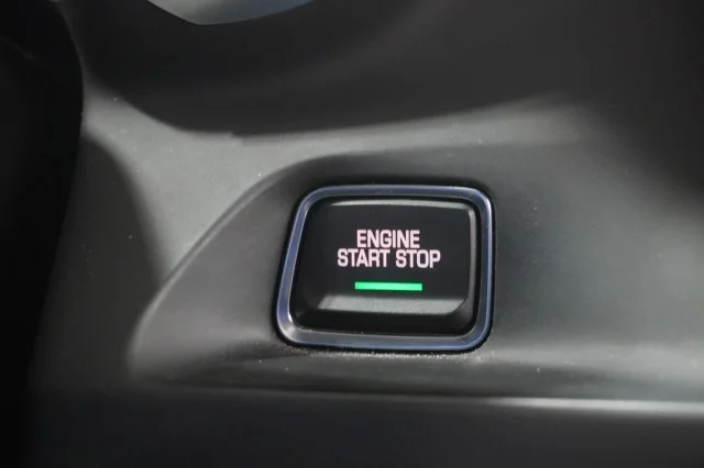 Used 2021  Chevrolet 1LS image 25