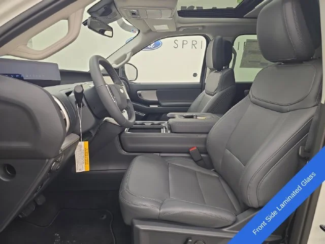New 2027 Star White Metallic Tri-Coat Ford Active image 27