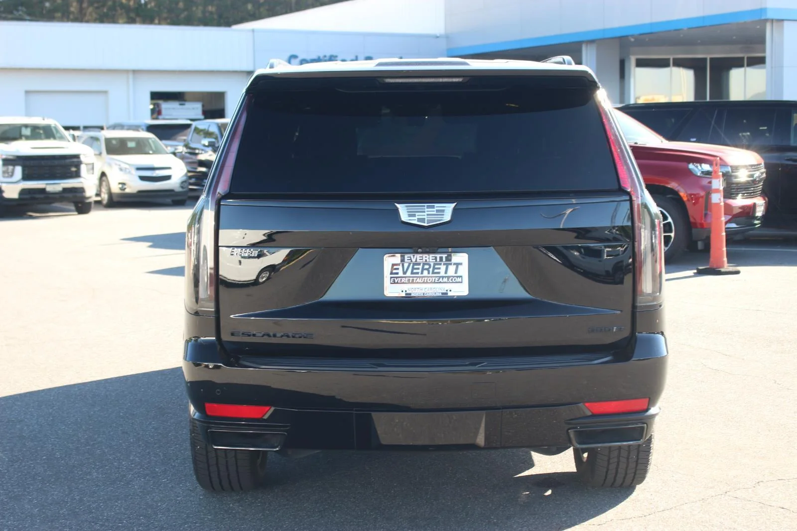 Used 2021 BLACK RAVEN Cadillac Sport image 6