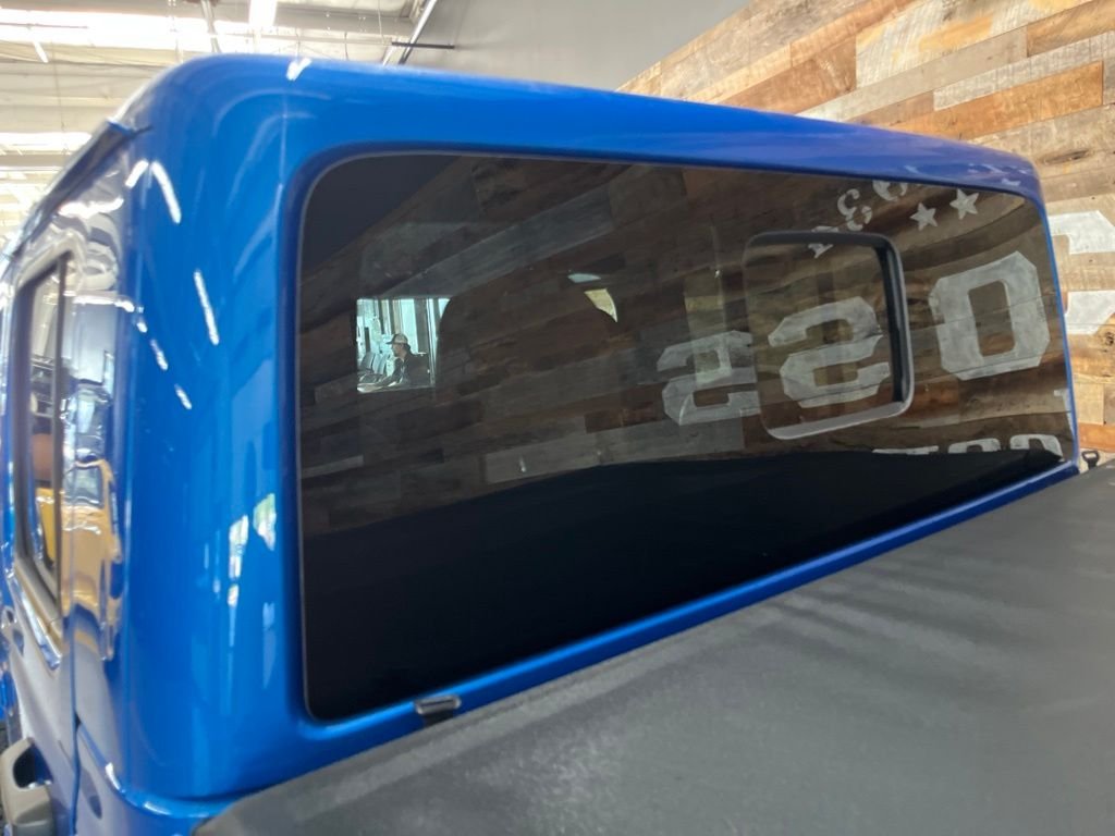 Used 2024 Blue Pearl Jeep Rubicon image 18