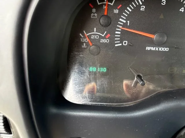 Used 1999 silver Dodge SLT image 20