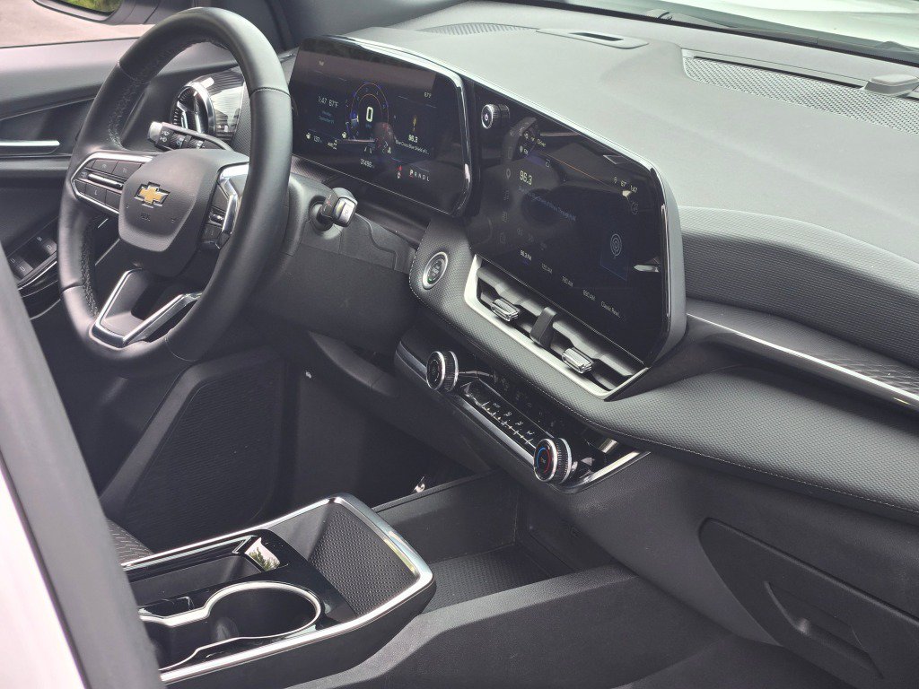 2025 Chevrolet Equinox LT - Photo 7