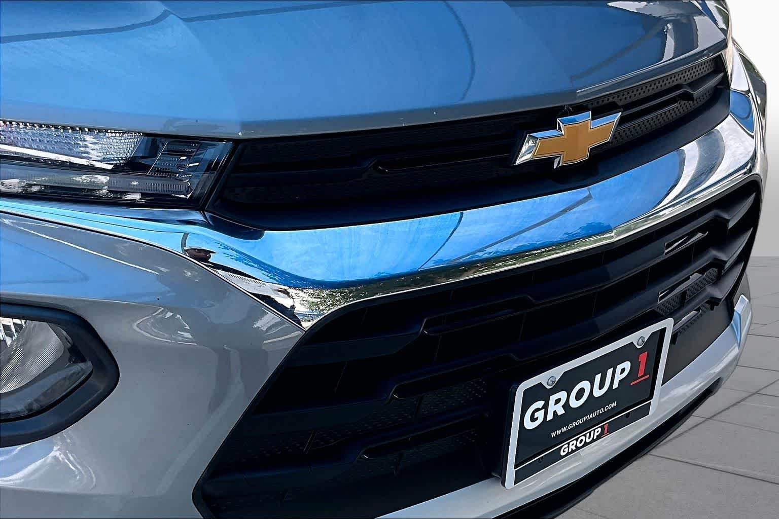 Used 2023 Sterling Gray Metallic Chevrolet LT image 30