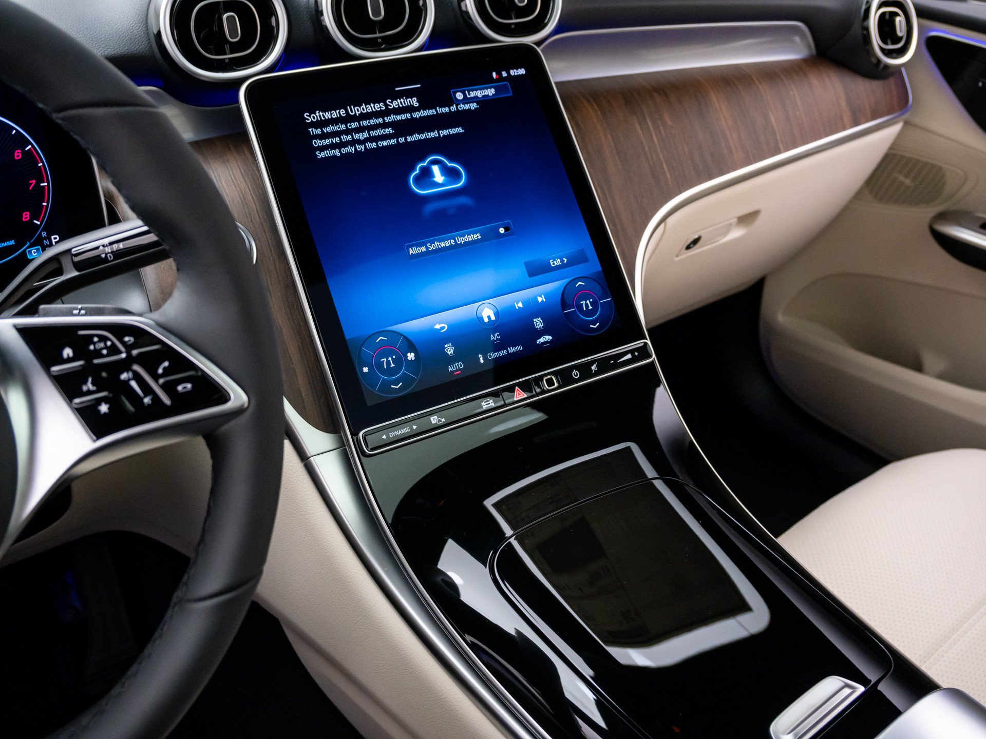 New 2026 White Mercedes-Benz GLC 300 image 49