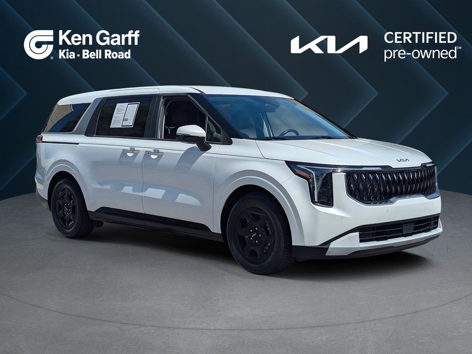 2025 Kia Sedona LXS's photo