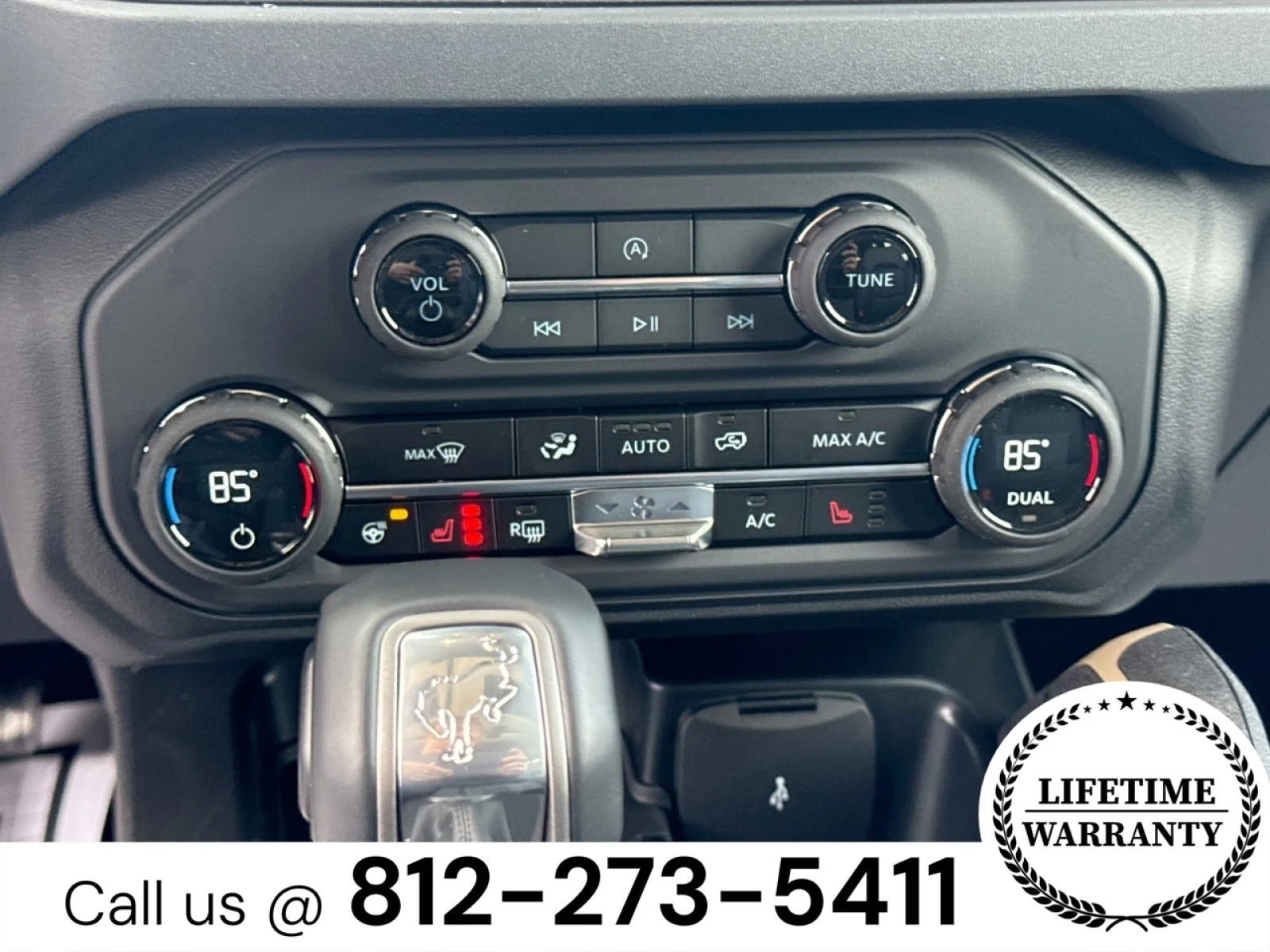 New 2025 Marsh Gray Ford Badlands® image 16