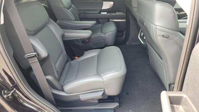 New 2027 Agate Black Metallic Ford Active image 21