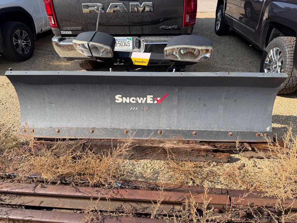 Used 1981 White Chevrolet W/T image 16
