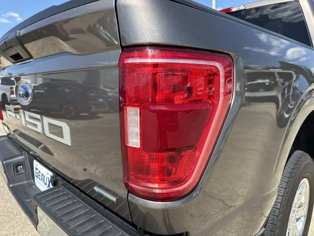 Used 2023 Gray Ford XLT image 20