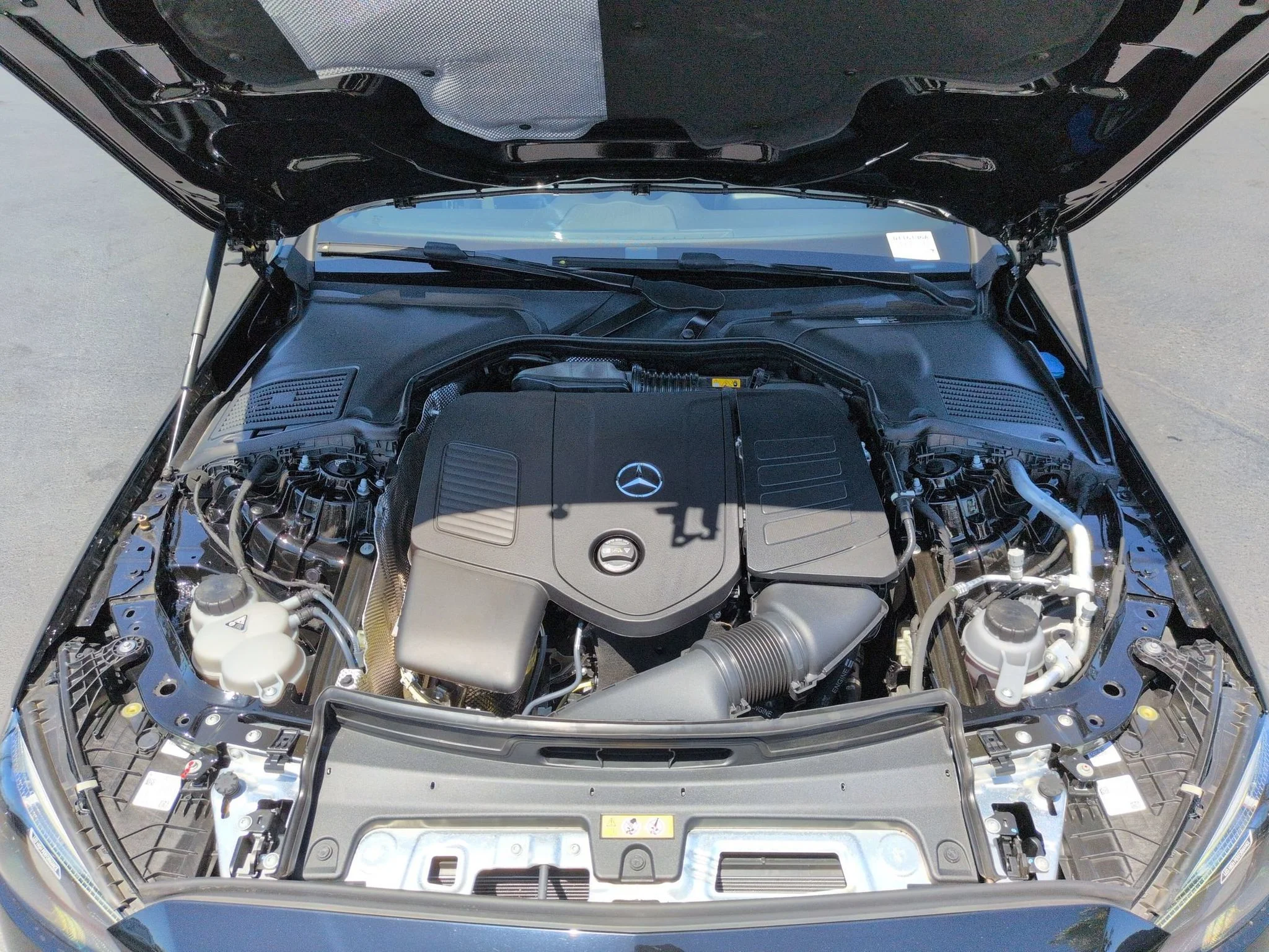 Used 2025 BLACK Mercedes-Benz C300 image 31