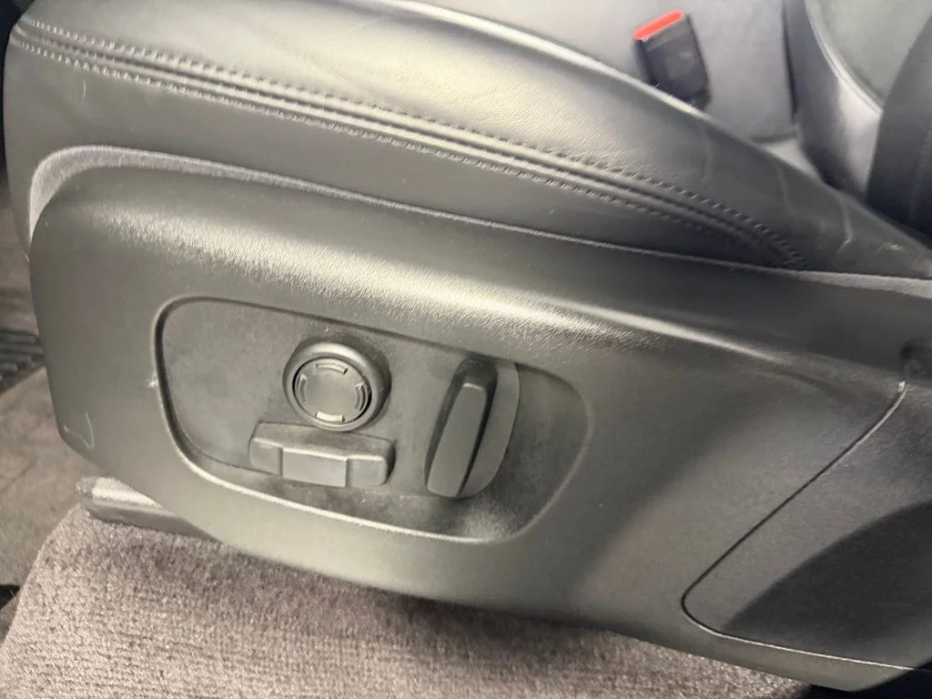 Used 2021 Black Land Rover HST image 24