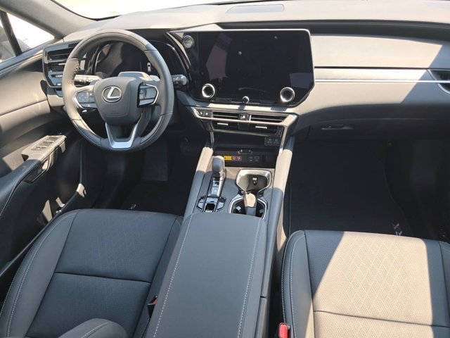 New 2026 Eminent White Pearl Lexus PREMIUM PLUS image 36