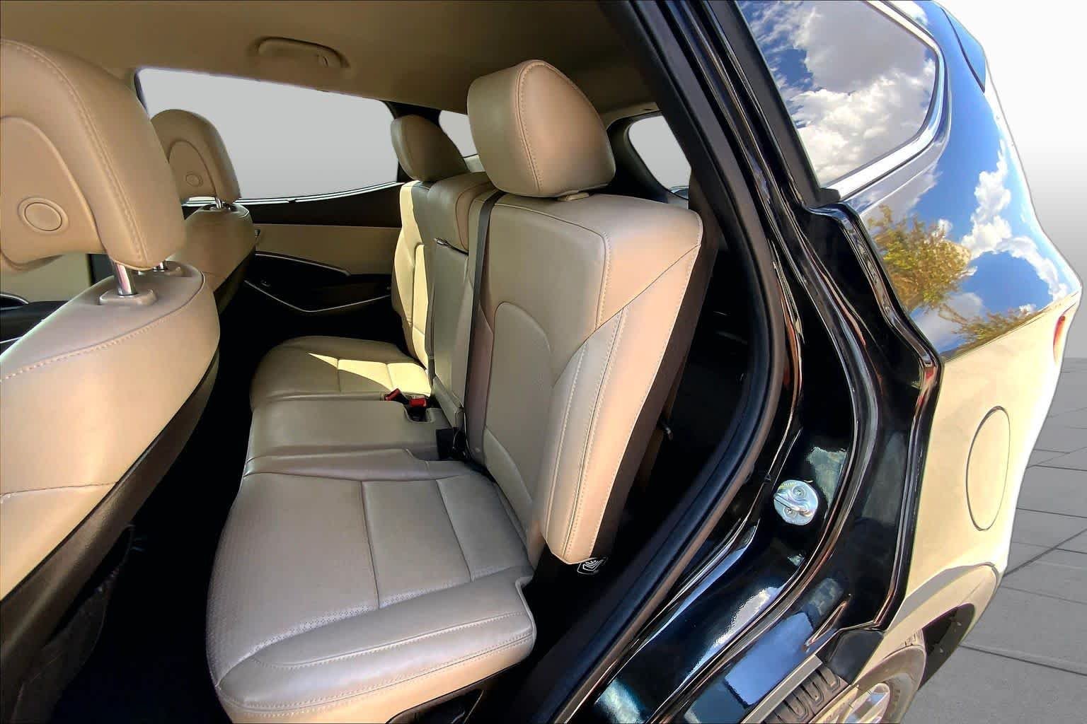 Used 2014 Twilight Black Hyundai  image 21