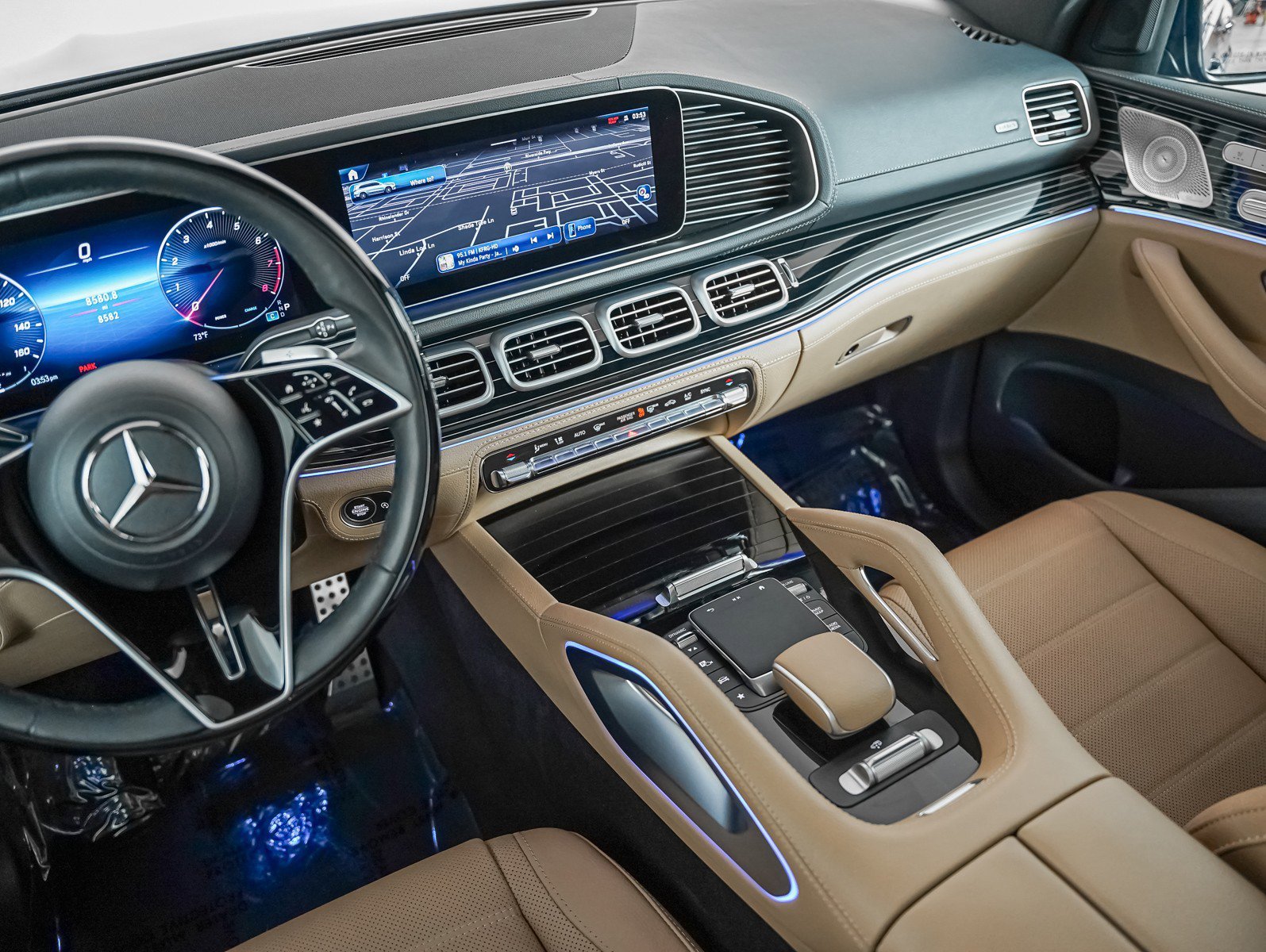Certified Used 2024 Twilight Blue Metallic Mercedes-Benz GLS 580 4MATIC® SUV image 18