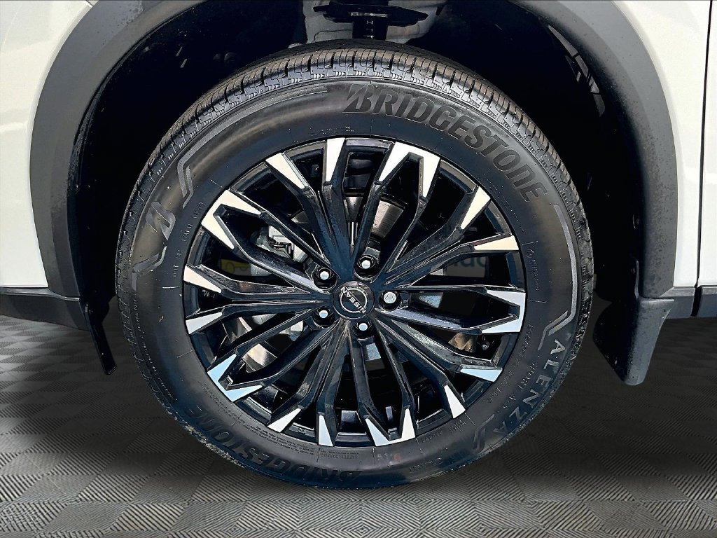 Used 2026 White Nissan Dark Armor image 30