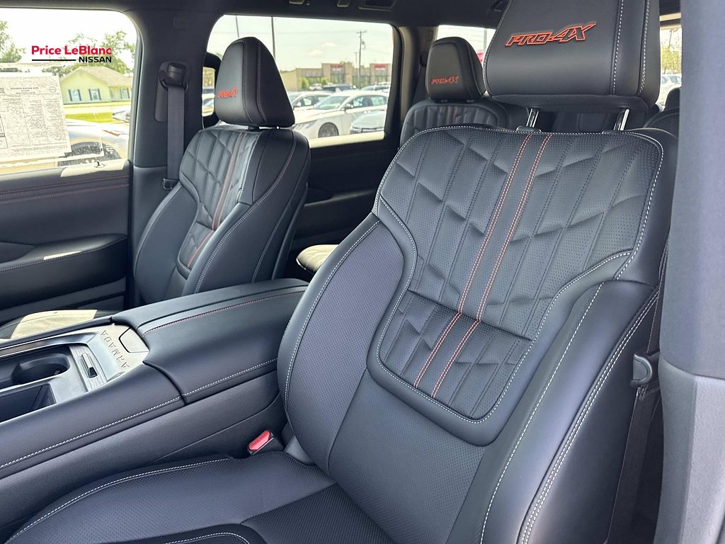 New 2026 Alpine Metallic / Super Black Two-tone Nissan PRO-4X® image 10