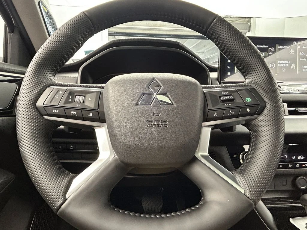 New 2026 Graphite Gray Mitsubishi SE 1.5T 2WD image 27