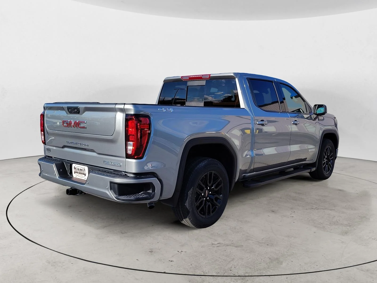 New 2026 Sterling Metallic GMC Elevation image 4