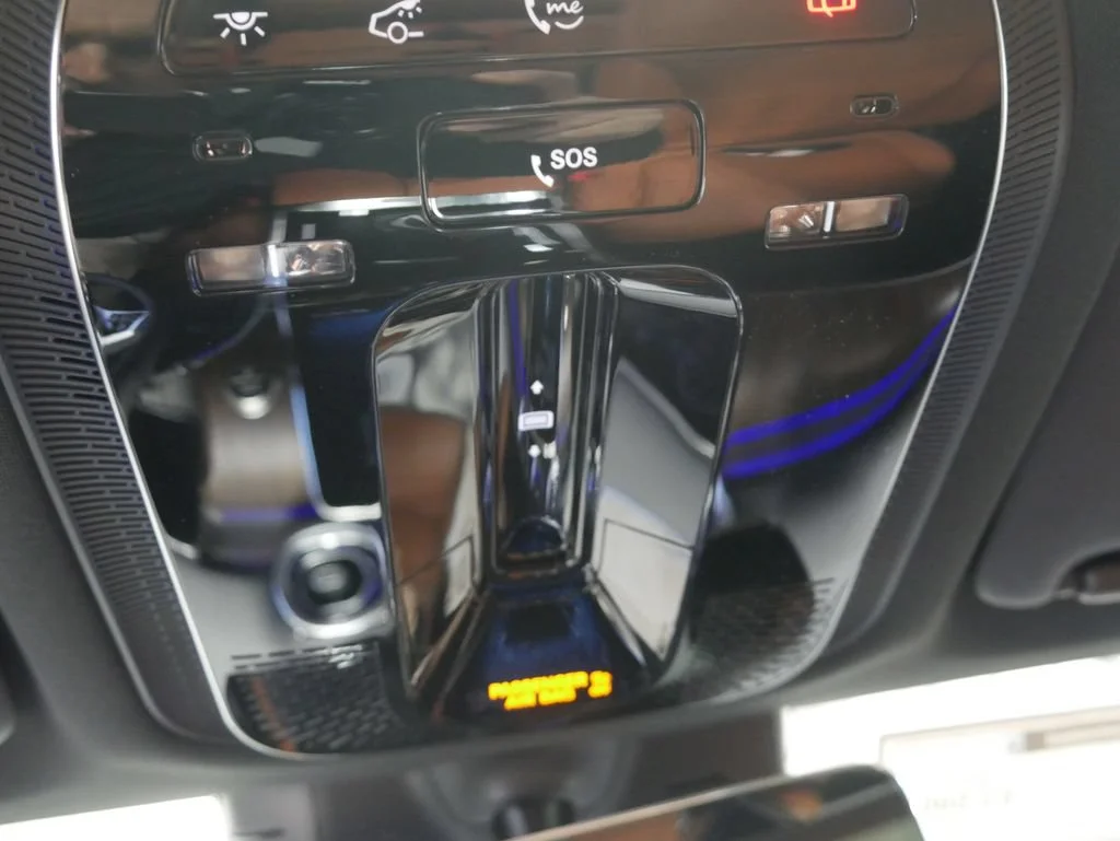 New 2026 Verde Silver Metallic Mercedes-Benz GLC 300 image 49
