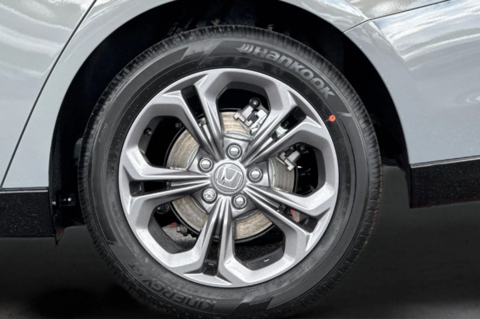 New 2026 Urban Gray Pearl Honda EX-L image 30