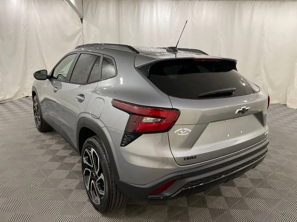 2026 Chevrolet Trax RS - Photo 8