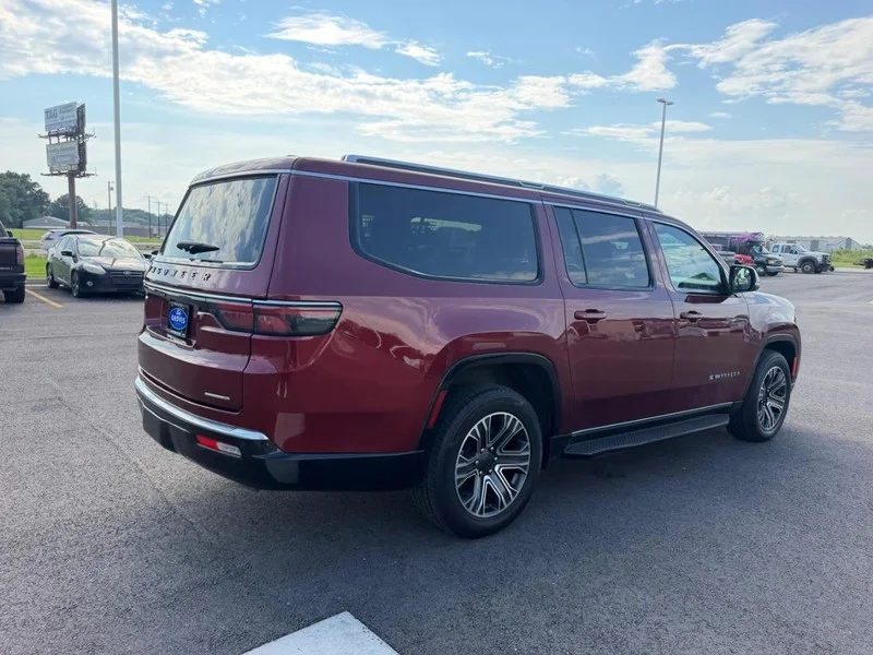 Certified Used 2024 Velvet Red Pearlcoat Jeep Series II image 5