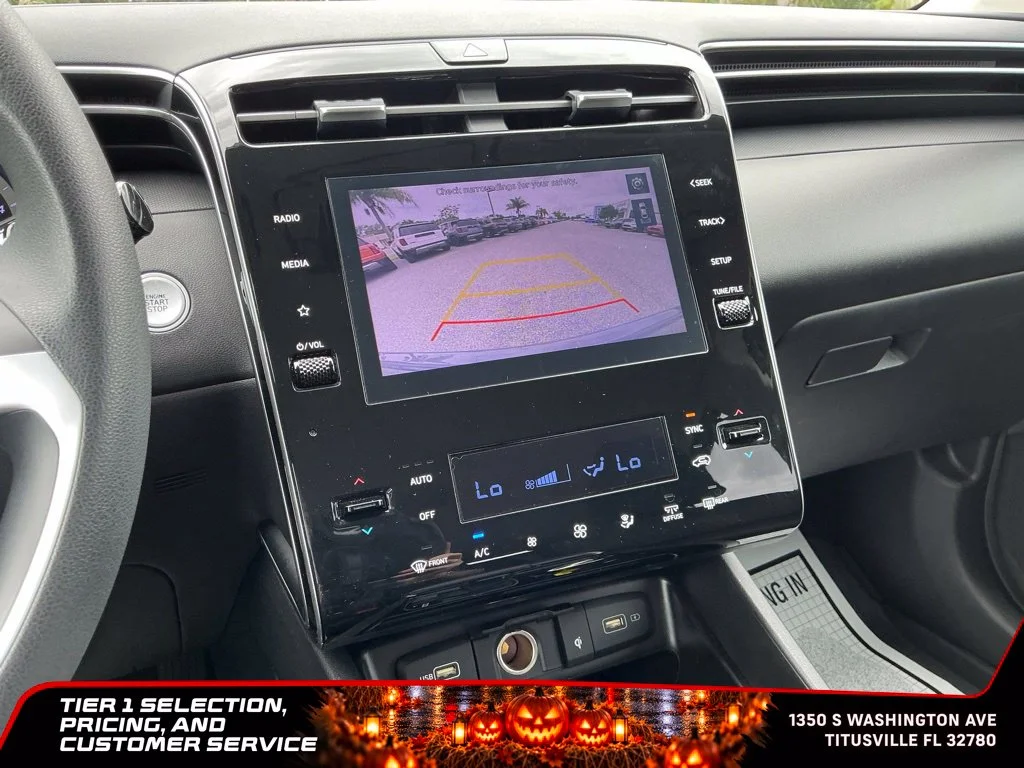 Used 2024 Gray Hyundai SEL image 32