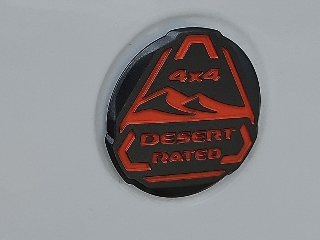 New 2026 Bright White Clearcoat Jeep Mojave image 10