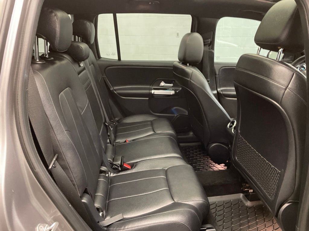 Used 2021 Gray Mercedes-Benz GLB 250 4MATIC® image 26