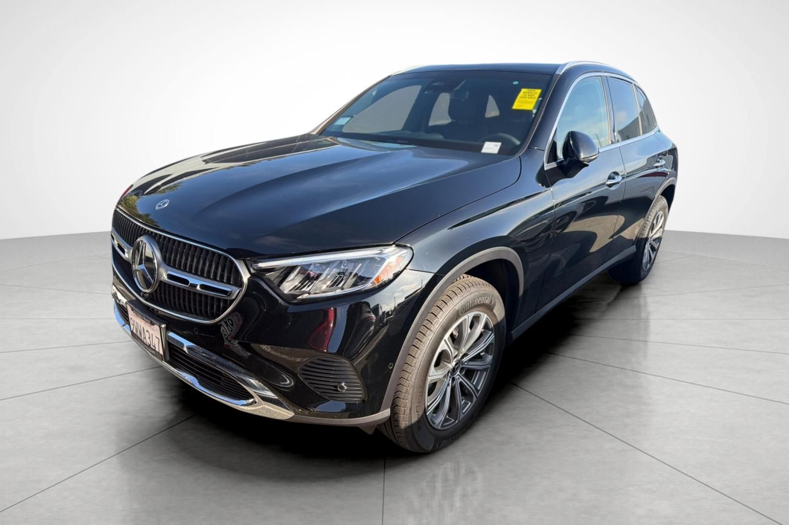 Courtesy Vehicle 2026 GLC 300 SUV