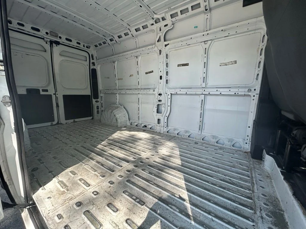 Used 2023 White Ram High Roof image 32