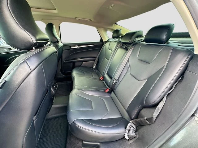 Used 2019 Gray Ford Titanium image 23