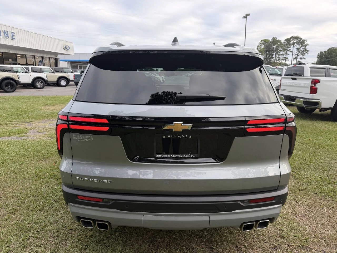 Used 2026 Gray Chevrolet LT 4dr SUV image 20