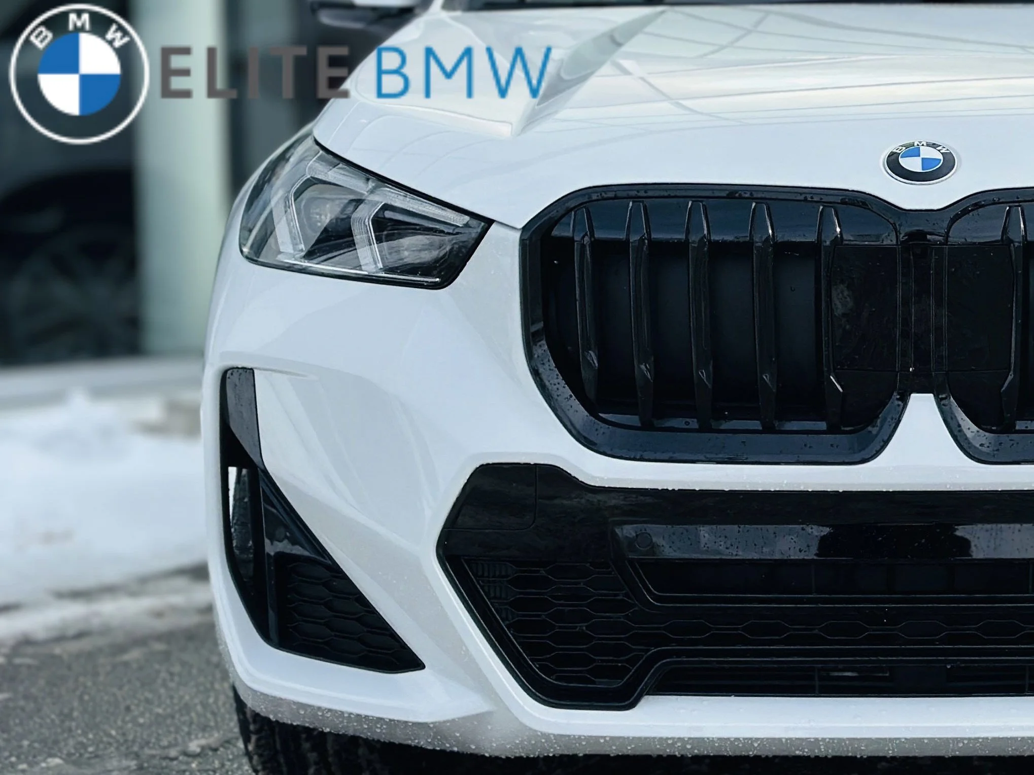Used 2026 Alpine White Non-Metallic BMW xDrive28i image 34