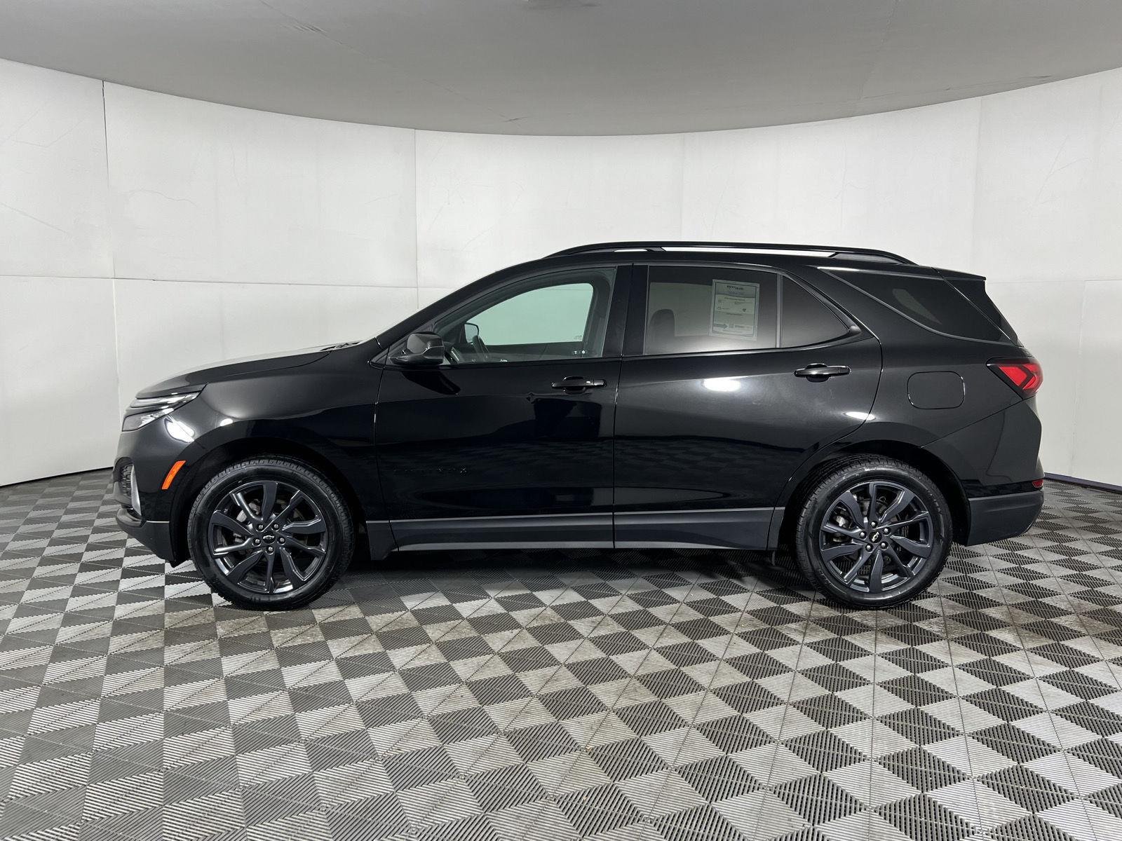 Used 2024 Mosaic Black Metallic Chevrolet RS image 15