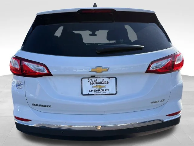 Used 2021 SUMMIT WHITE Chevrolet LT image 4