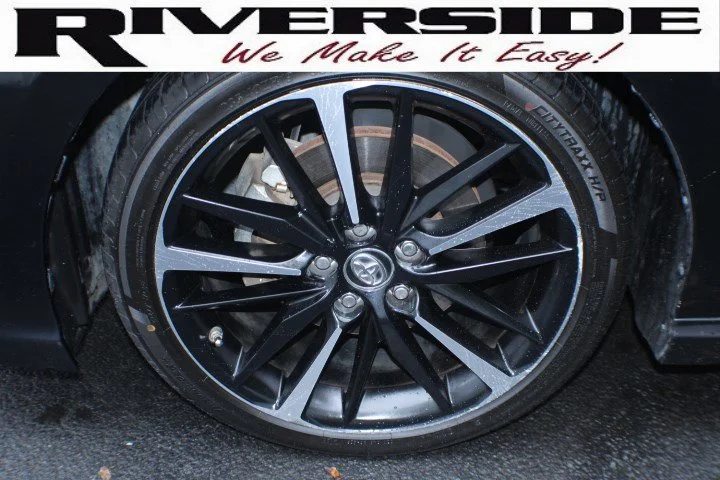 Used 2018 Black Toyota XSE image 5