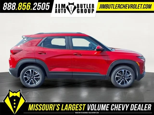 New 2026 Apex Red Chevrolet LT image 18