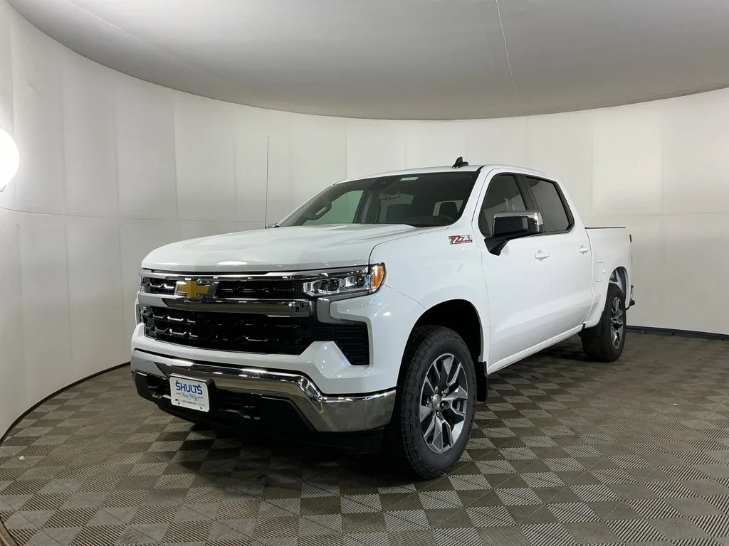 New 2026 Summit White Chevrolet LT image 3