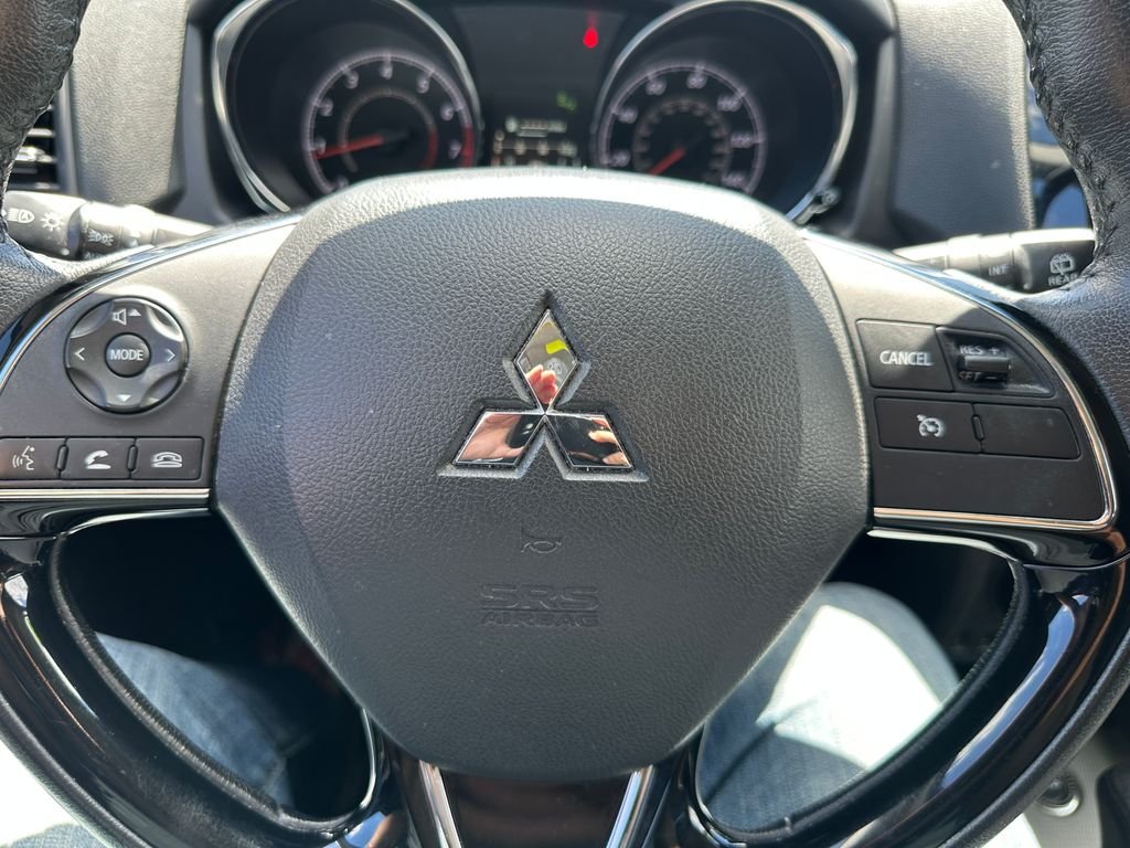 Used 2019 White Mitsubishi 2.4 GT image 18