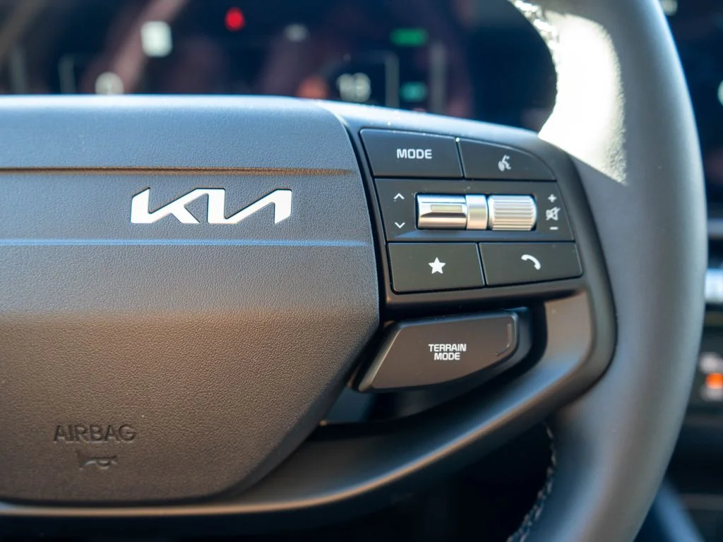 New 2026 Gray Kia SX-Prestige image 20
