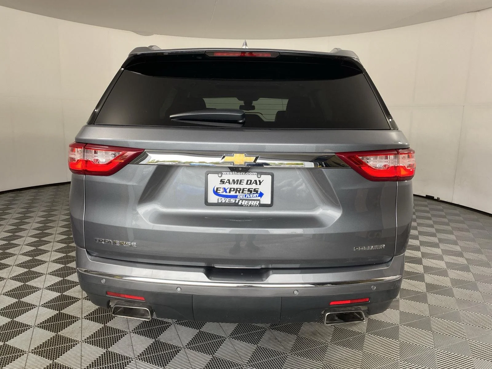 Used 2019 Satin Steel Metallic Chevrolet Premier image 6