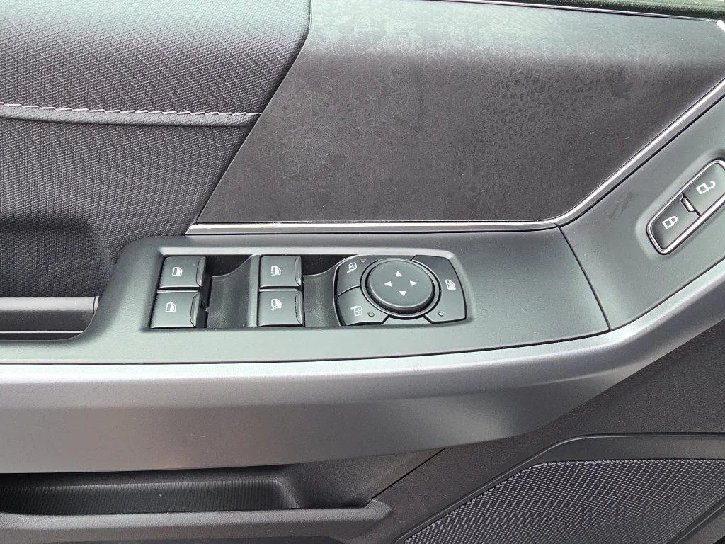New 2026 Avalanche Ford XLT image 15