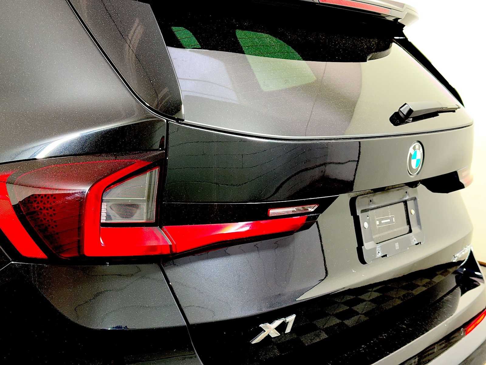 2023 BMW X1 28i - Photo 26