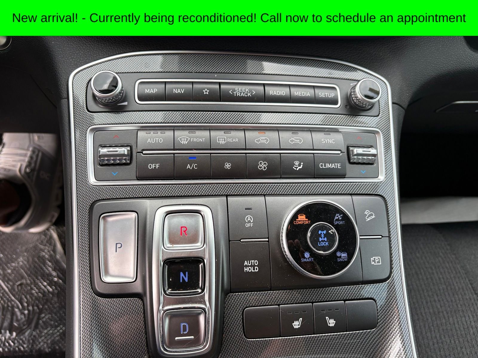 Used 2023 White Pearl Hyundai SEL image 12