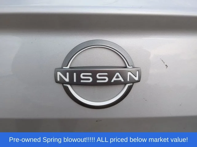 Used 2024 Silver Nissan 2.5 SV image 9