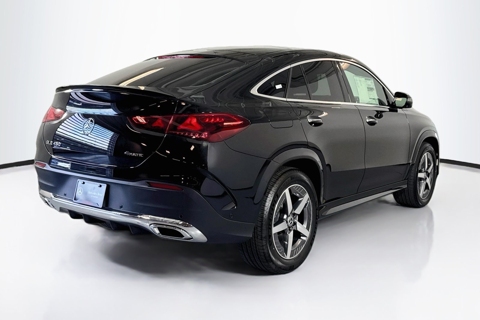 New 2027 Obsidian Black Metallic Mercedes-Benz GLE 450 image 5