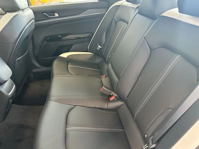 New 2026 Snow White Pearl Kia GT-Line image 26