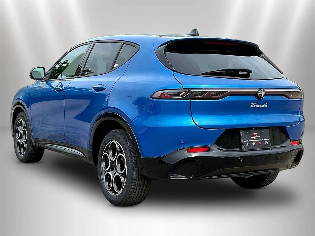 New 2026 Misano Blue Metallic Alfa Romeo Base image 3